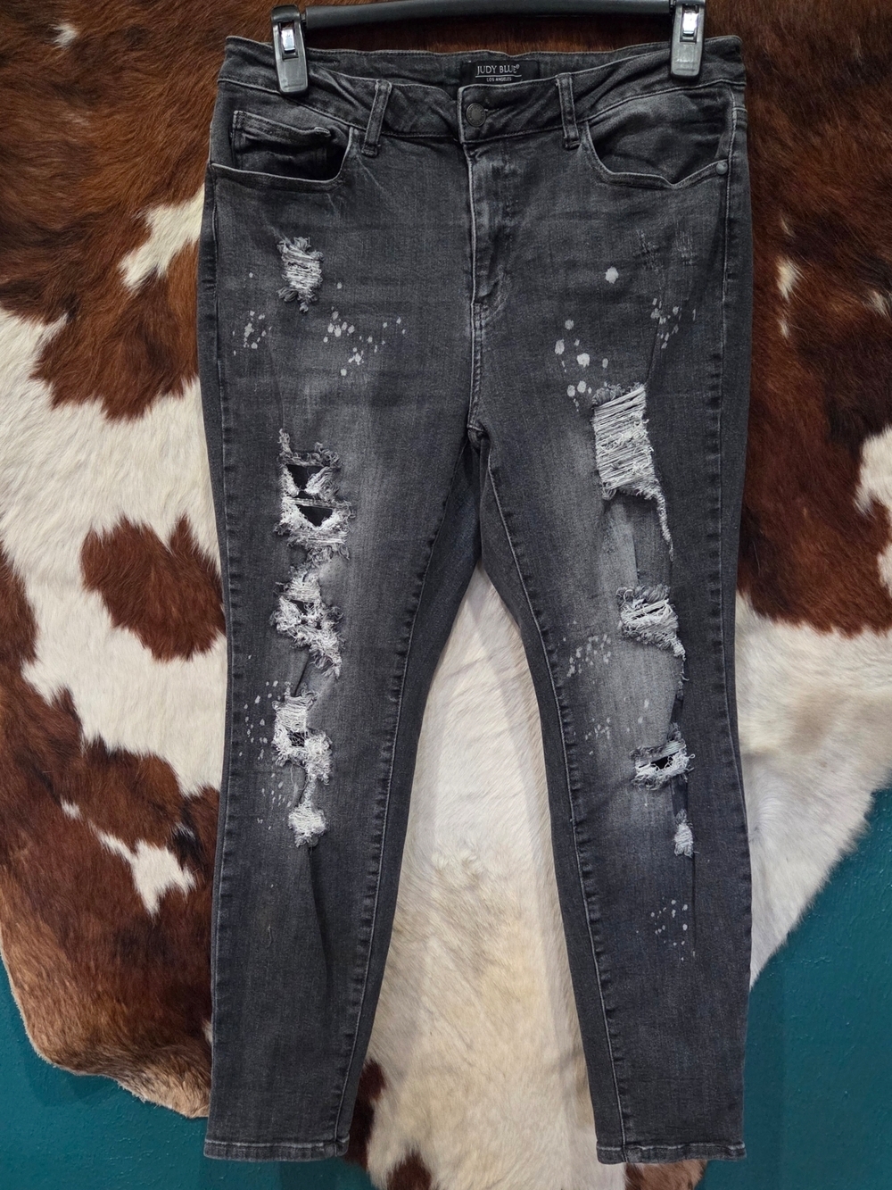 Judy Blue Women's Ripped Black Wash Skinny Jeans